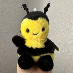 5” Queeny Bee 🐝 Palm Pals NWT